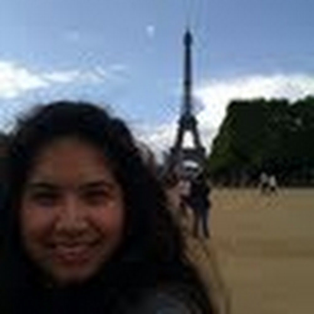 Meet your Posher, Stephanie